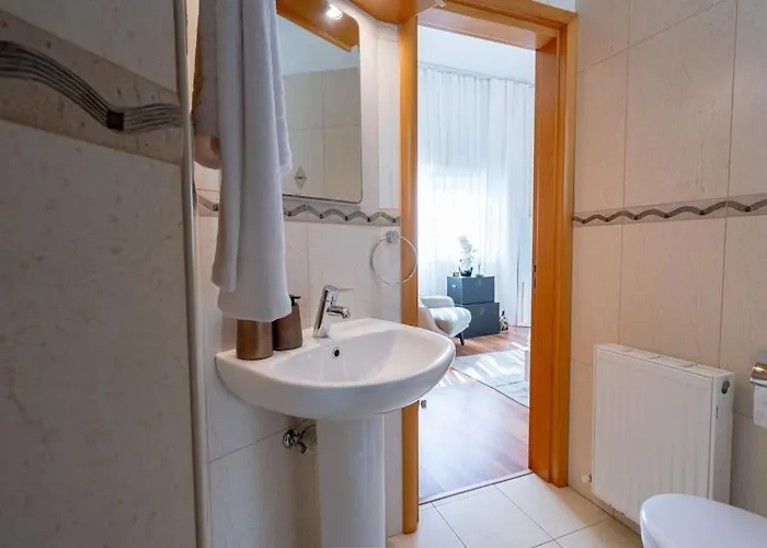 Stylish & Picturesque Oasis Anthorina 2 Vila *