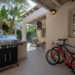 Stylish & Picturesque Oasis Anthorina 2 *