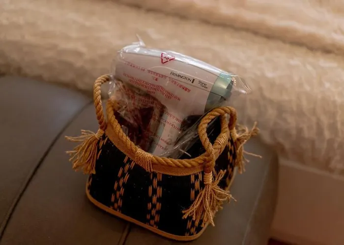 Stylish & Picturesque Oasis Anthorina 2 Villa *