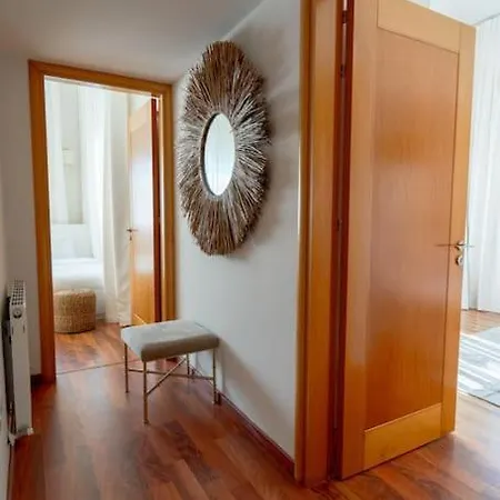 Stylish & Picturesque Oasis Anthorina 2 فيلة